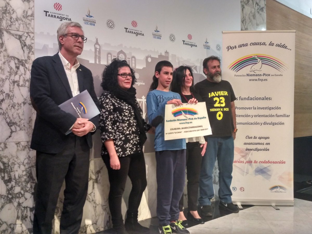 tereortega's tweet photo. Presentació associació #Niemann-Pick Tarragona a partir de la malaltia de Javier Galera. Informa @tarragonaradio https://t.co/WnQA9srz4x