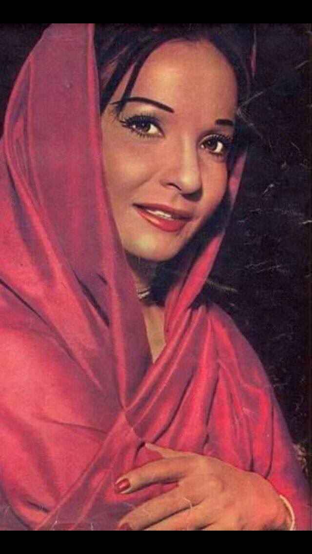 mayssamaghrebi's tweet photo. وداعاً #معبودة_الجماهير ورحلت أسطورة السينما المصرية #شادية رحمها الله قدر ما اسعدت الناس 🙏🏻 https://t.co/W6njgPKWat