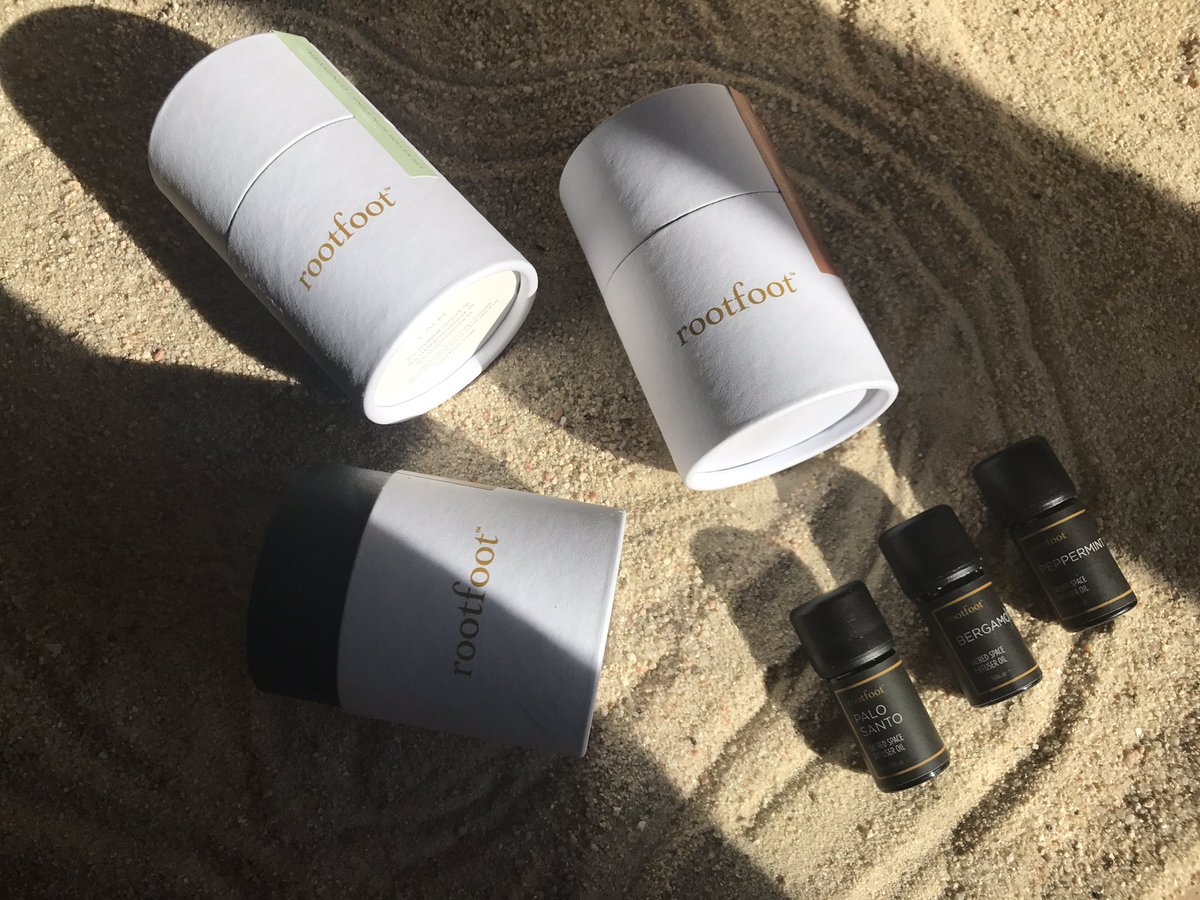 rootfootoils's tweet photo. New Rootfoot Diffuser Oil Sets to offer alluring sensory space for home, bath, and self care. Blending suggestions included in each set. These pleasurable gifts are available to discover online https://t.co/GzxdrmSe8D

#giftideas #essentialoils #HolidayIsHappening #cleanbeauty https://t.co/DgbPo7g5y2