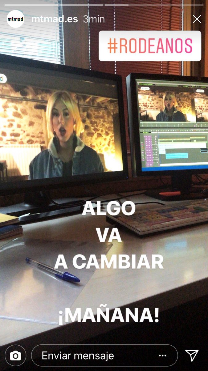 LauHziuR's tweet photo. Que nos querrán decir?? 🙄🤔🤔🤔 que sea ya las 8:00 del Jueves 🙏🏽🙏🏽🙏🏽 https://t.co/XMwTS6QN6X