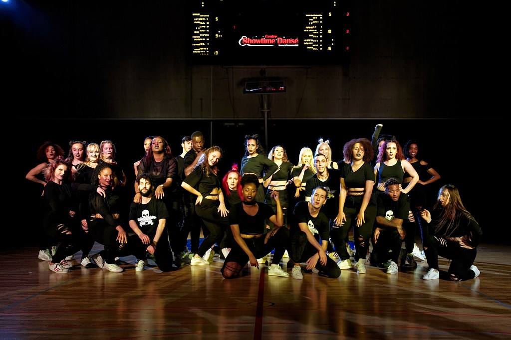 CPBB_Officiel's tweet photo. Retour des Young Shadows du centre @showtimedanse aux Maradas samedi ! Un show, exprès pour vous, a été préparé à l'occasion 👊! #GoCPBB #Spartiates #Nationale2 https://t.co/MHhhfli3Ee