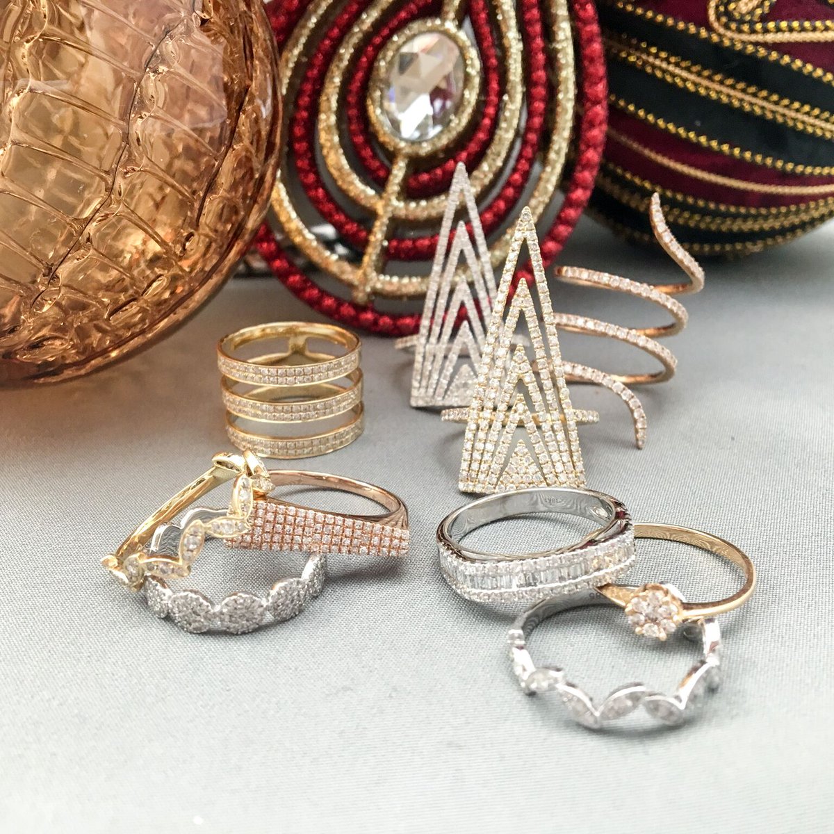 Last chance to save an extra 10% on our up to 60% off #sale with coupon code: blackfriday10
bit.ly/2A57qfZ