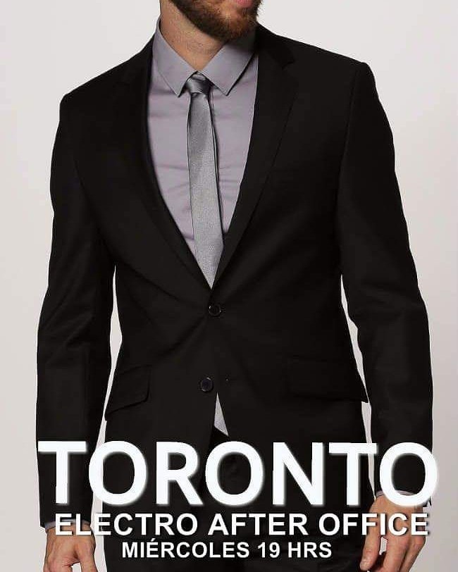 Mañana después de la oficina date una vuelta.
#torontosauna #afteroffice #humpday