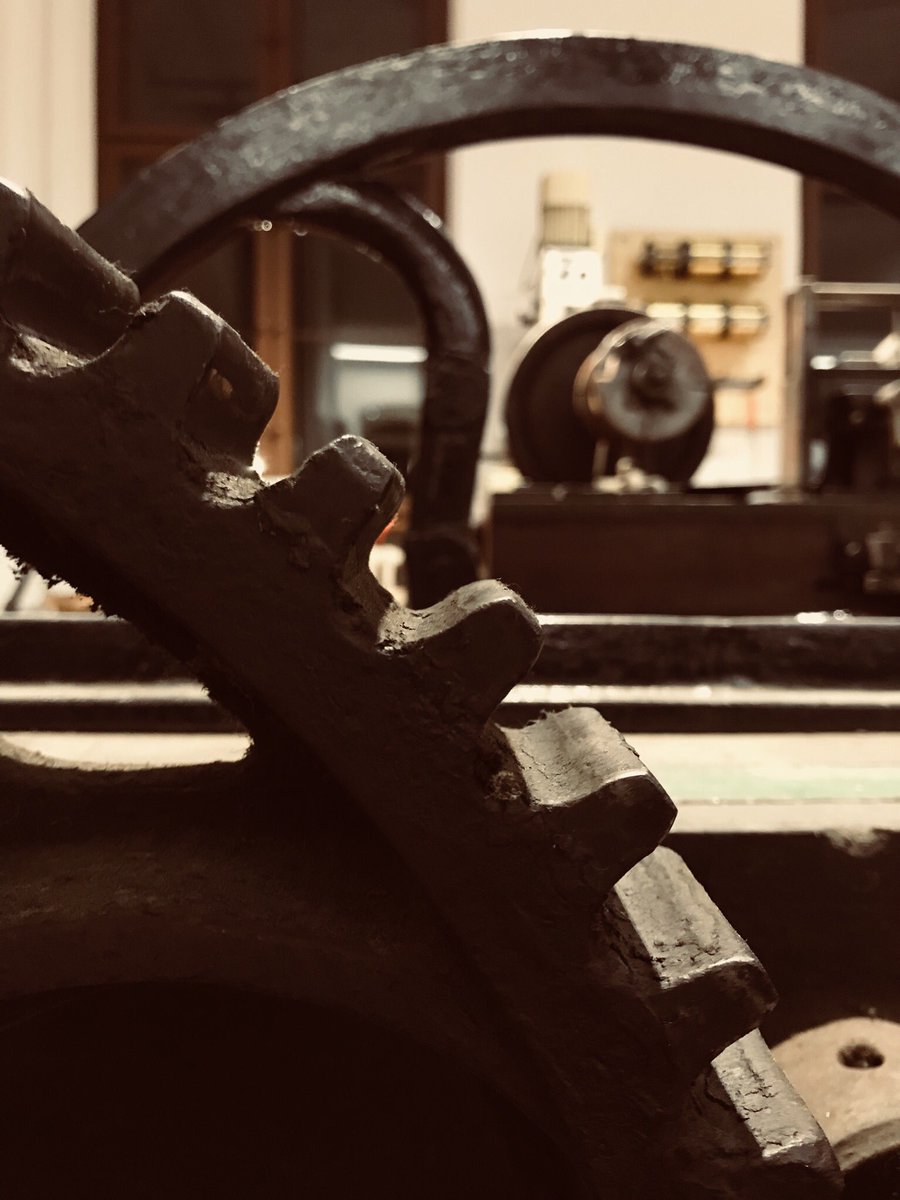 kulturfritzen's tweet photo. Kabinett 4: Die Zurichterei.

Hier werden die Rohmateralien für die anderen Kabinette vorbereitet.

#tweetuptuesday @Technikmuseum_B https://t.co/uI6SnLHBgo
