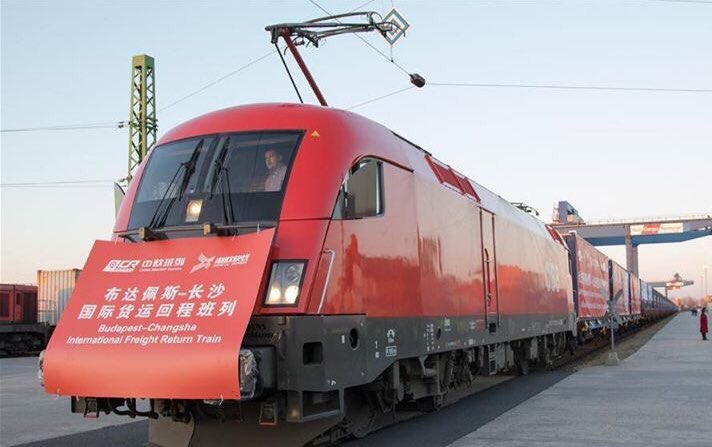 masadmuzmalik's tweet photo. Train trade b/w #Budapast and #Changsha #onebeltoneroad https://t.co/0O3NoB7Q2C