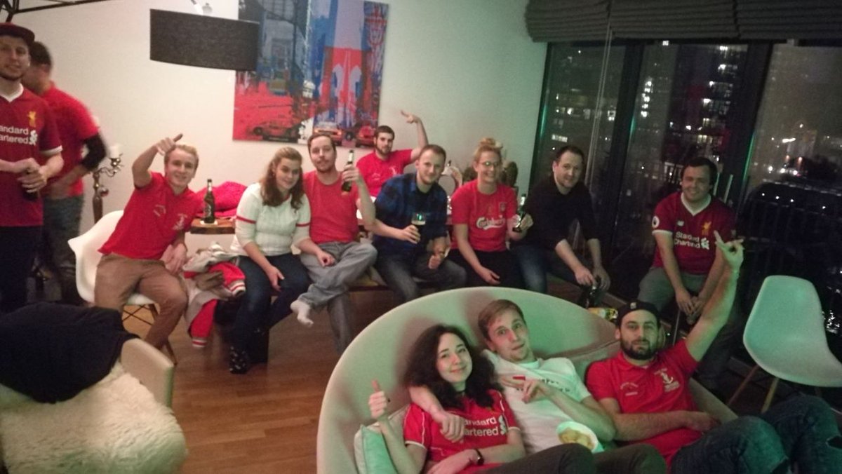 BerlinReds's tweet photo. Da war am Wochenende einiges los in Hamburg! 🔴
#BerlinReds #HamburgReds #LFCFamily #OLSCBerlin #IckeScouse #AlsterReds #YNWA https://t.co/WOIsKX9nmG