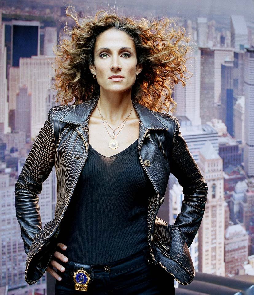 ApolaGyro's tweet photo. GREEK OF THE DAY: Melina Kanakaredes @TherealMelinaK Can U solve the mystery? Is this really the most authentic #Greek Food around? We'll wait to hear the answer.#food  #foodie #yummy #greekcuisine #yum #pita #traditional #greeksalad  #greekrestaurant #greekyogurt #gyro #CSI https://t.co/nEFzrdpg2q