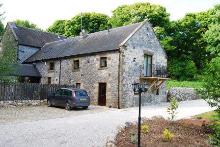 ukguesthouse's tweet photo. Looking for a good B&amp;B in the #PeakDistrict ? Take a look at #Rivendale Bed and Breakfast.  https://t.co/5kA8w5R4vI https://t.co/639H8hQ1pd
