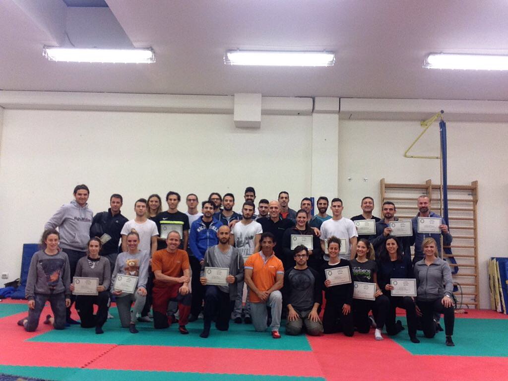 posturaesport's tweet photo. Corso di 1° livello #CanaliPosturalMethod nella nostra sede di Parma! Grazie a tutti i partecipanti! https://t.co/rFudTgnQVD