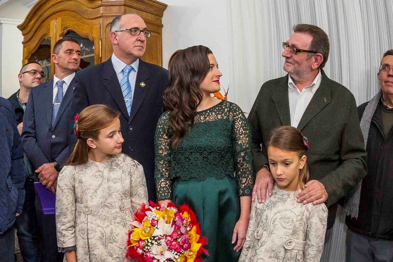 LaVeuTorrent's tweet photo. Torrent ja té Reina del Encontre de la #SetmanaSanta2018 de #Torrent, ella és Cristina Peris González.

@SSantaTorrent 

https://t.co/R9xfckQbHp https://t.co/Bov4sxCyCm