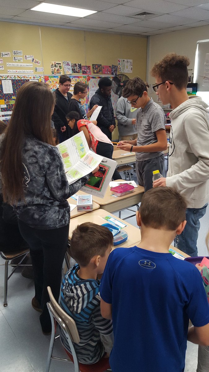 MrsFisher_Sci's tweet photo. #opsbio had a great time providing feedback to 2nd grade scientists. Thanks @2ndTandT for inviting us! https://t.co/LnFsAlOXFm
