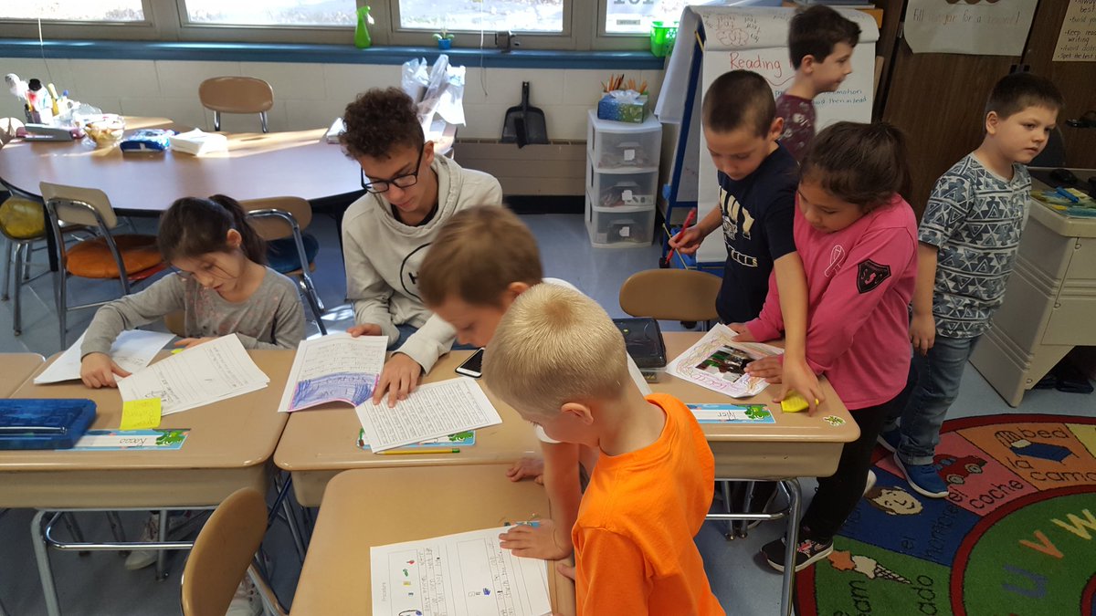 MrsFisher_Sci's tweet photo. #opsbio had a great time providing feedback to 2nd grade scientists. Thanks @2ndTandT for inviting us! https://t.co/LnFsAlOXFm