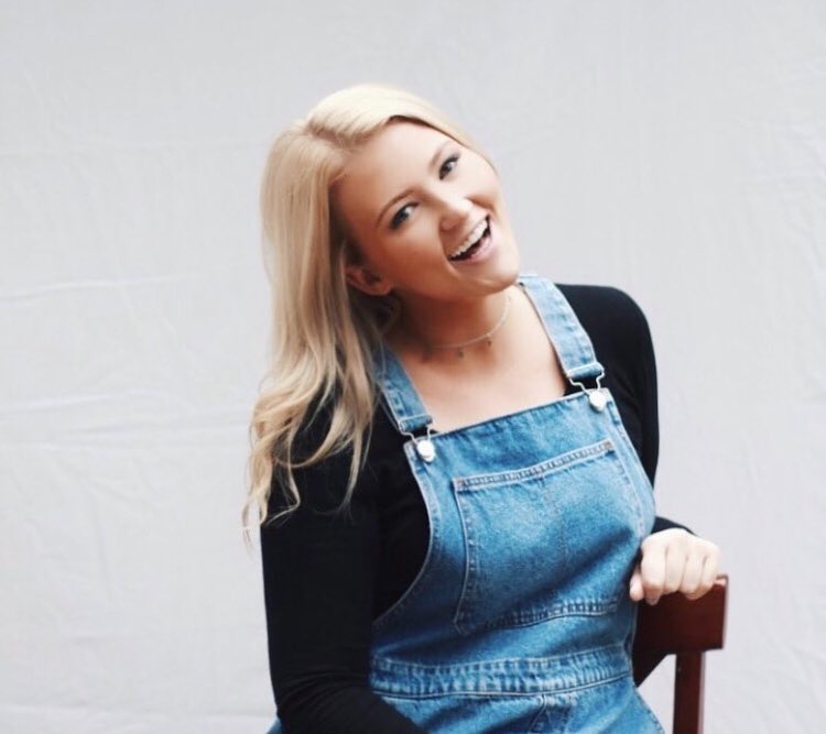 Pi Beta Phi tweet media