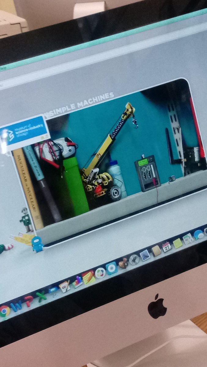 DWSMediaCenter's tweet image. Experimenting with all types of Simple Machines before we apply them to our inventions. #weebuild