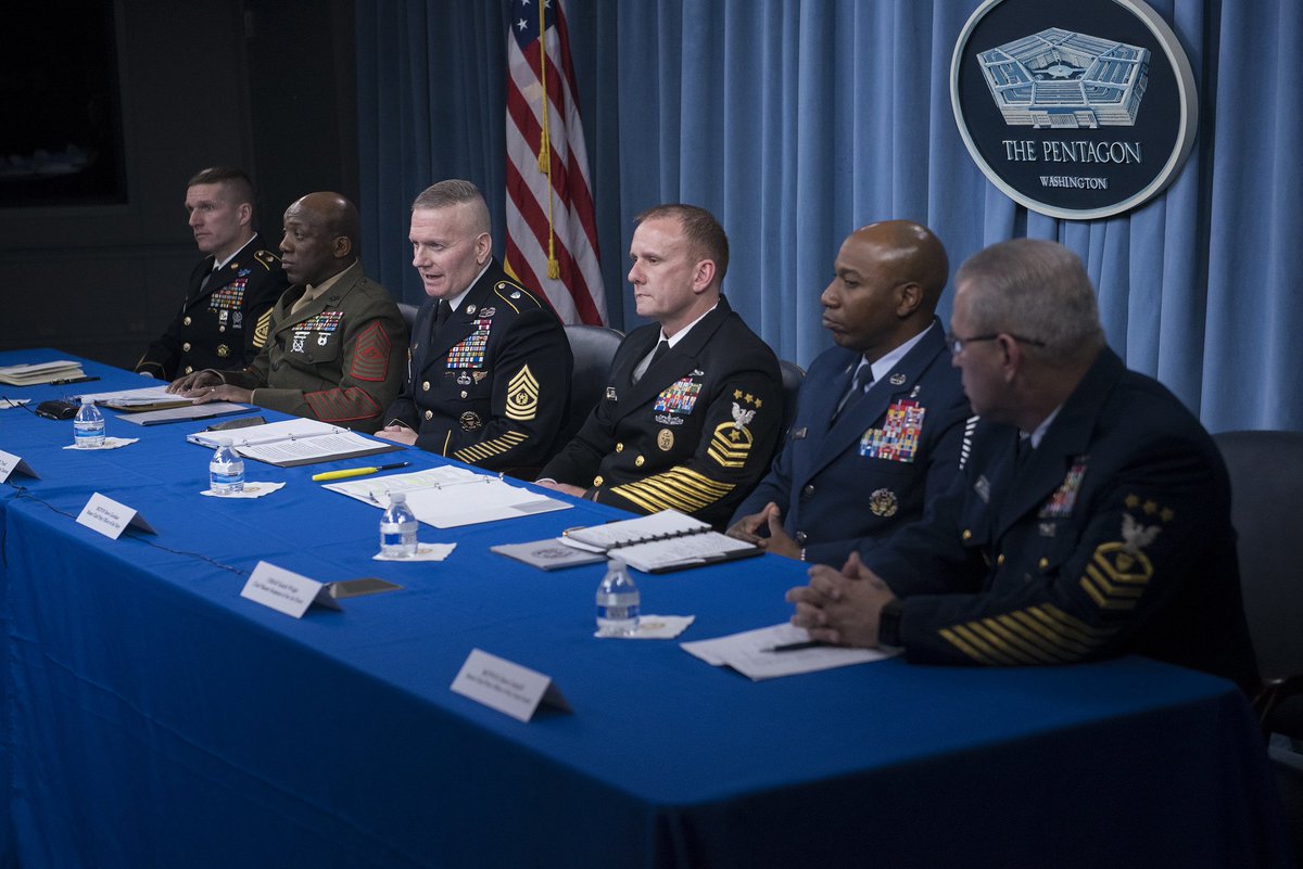ChiefPentSpox45's tweet photo. .@SEAC_Troxell & the top senior #enlisted leaders from across @DeptofDefense held a press conference at the #Pentagon yesterday.
Today, CSM Troxell will be joined by the nine #combatantcommand enlisted leaders from around the globe.
WATCH LIVE at 2pm EST https://t.co/gDde8j4iAU https://t.co/LCSNFQpy8h