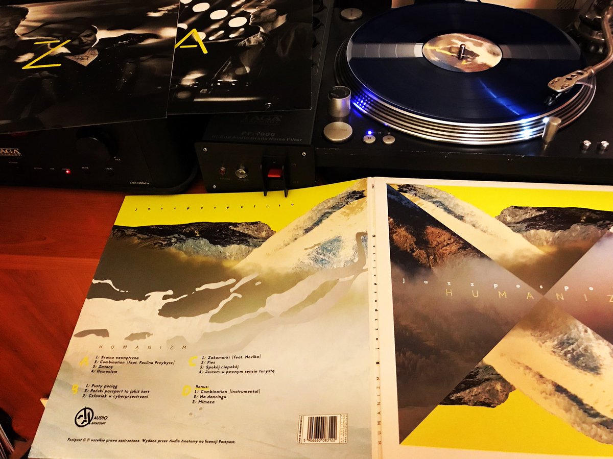 HirekWrona's tweet photo. @Jazzpospolita #humanizm Znakomity, piękny i bez patosu! #polishjazz No i cudne #novika i #paulinaprzybysz Świetny album! @cgm_pl #tagaharmony @JarekSzubrycht @chacinski @andrzejcala @djeprom @piotr_grabski @SoulMuzykaDuszy @ZbigniewHoldys https://t.co/aa7MJesUlW