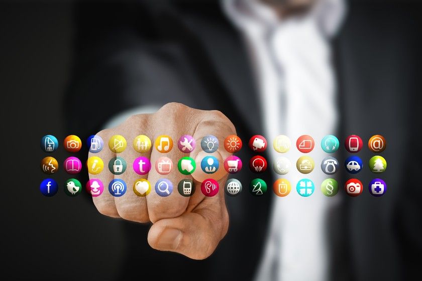 LearExpress_Ve's tweet photo. La revolución de Blockchain es muy superior a la de Bitcoin, te contamos por qué https://t.co/Wd3U5Fg9jD vía @elblogsalmon #LearTech #tecnología #comercioelectrónico https://t.co/PtXWcpbETc