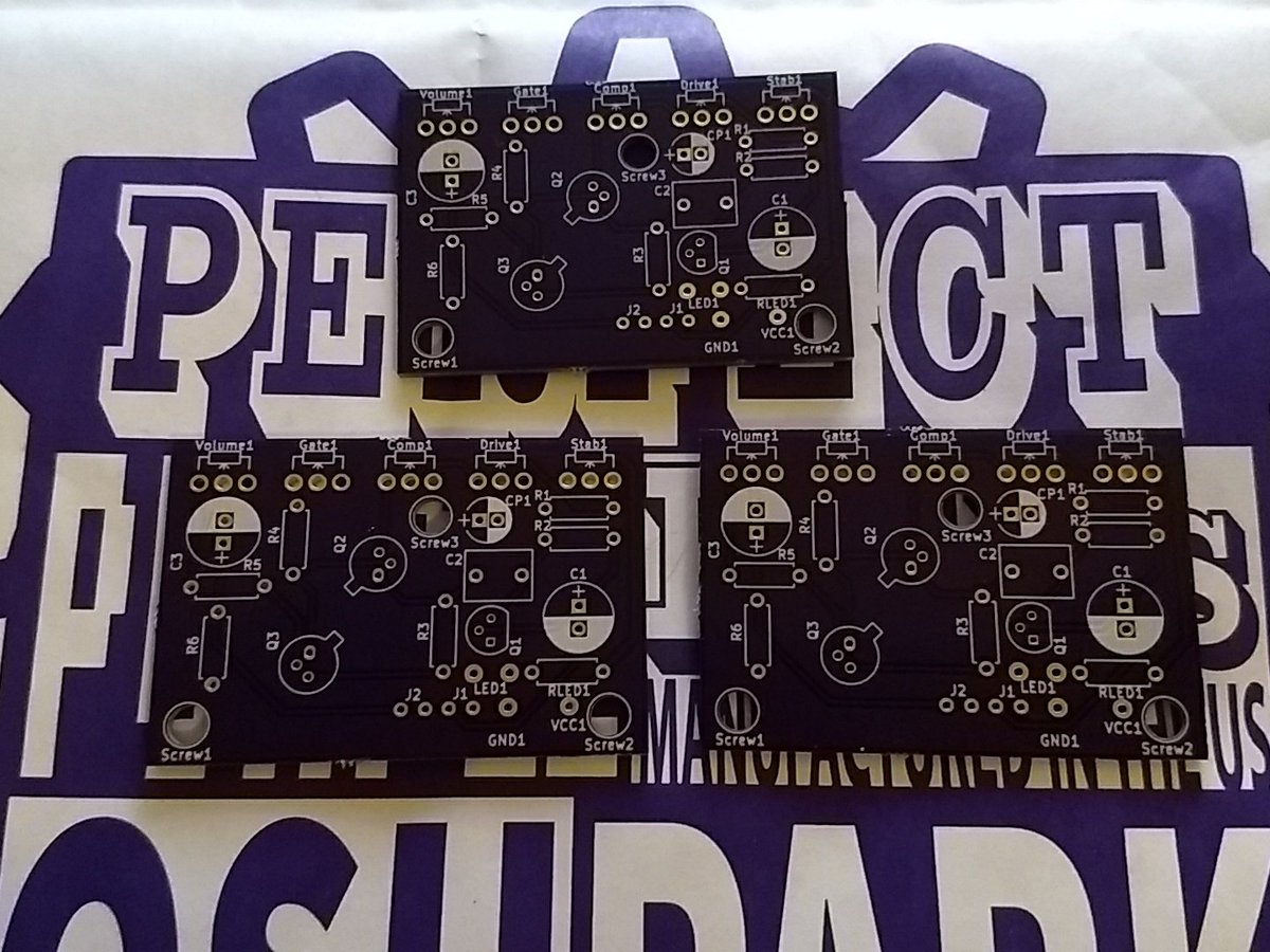 roflincopter's tweet photo. @btwsl @Minnozz poele poele poele, de pcbs zijn gearriveerd! https://t.co/SSNitCr6f6