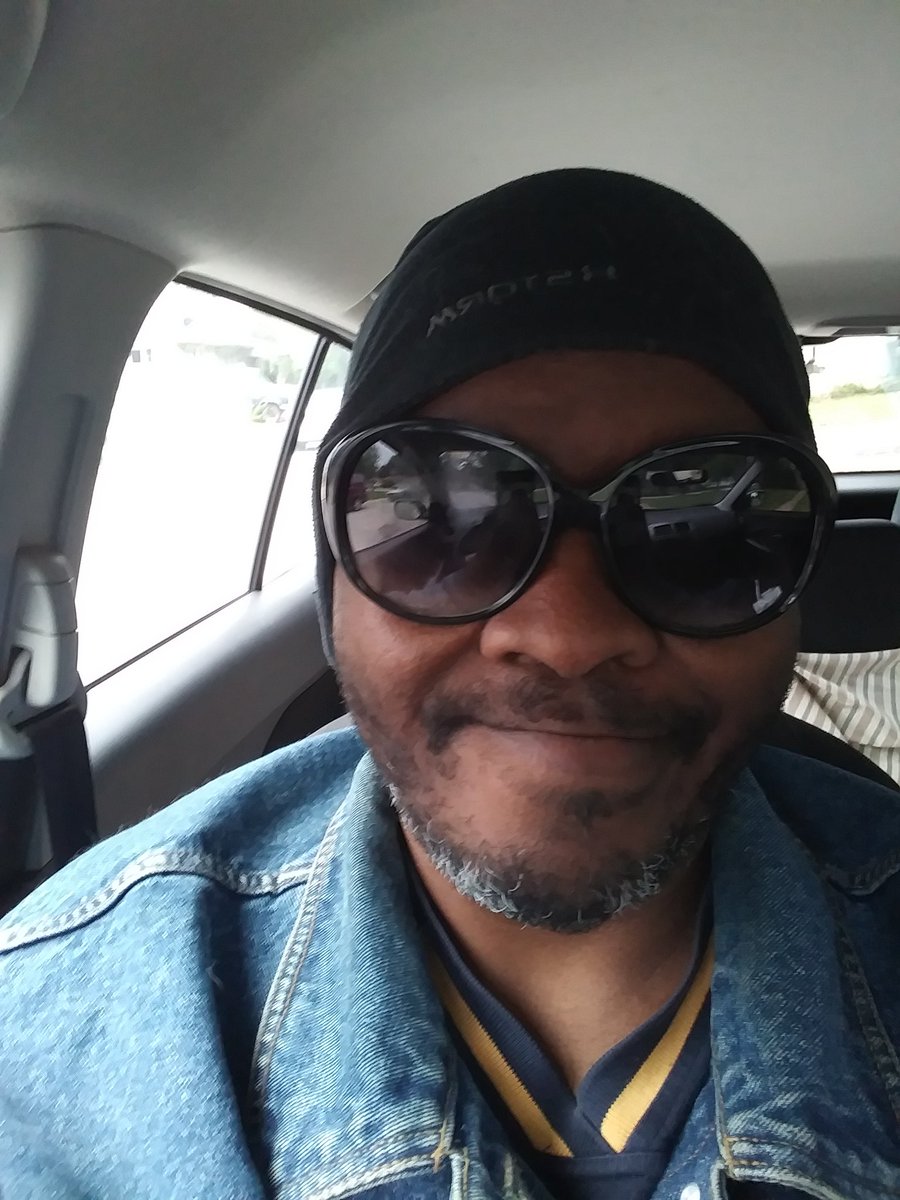toutlaw's tweet photo. I support @darstcenter. because my wife told me to. #failedsuperhero #GivingTuesday #donate #share #care #beasuperhero #justice https://t.co/BeBQwBVV6L