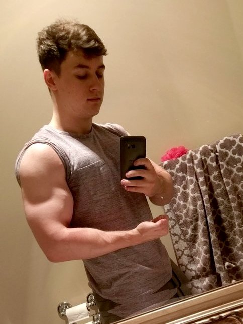 i think its hilarious u kids talking shit about @C9Svenskeren. u wouldnt say this shit to him at lan, hes jacked. not only that but he wears the freshest clothes, eats at the chillest restaurants and hangs out with the hottest dudes. yall are pathetic lol