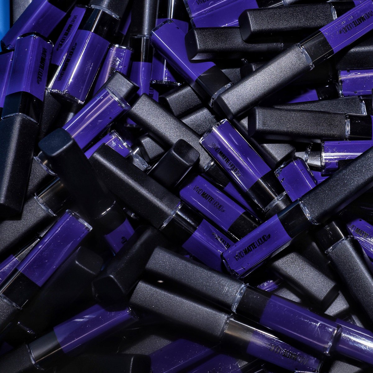 Maybelline's tweet photo. #vividmatte liquid mini in ‘wicked berry’ - a perfect fall lippie! Get ALL 20 shades of vivid matte liquid in mini form in a vault only available in stores at @Walgreens! Until 12/2 you can get this vault for only $15! (That's less than $1 per lippie!) 😍 https://t.co/ISMEiQBYVO
