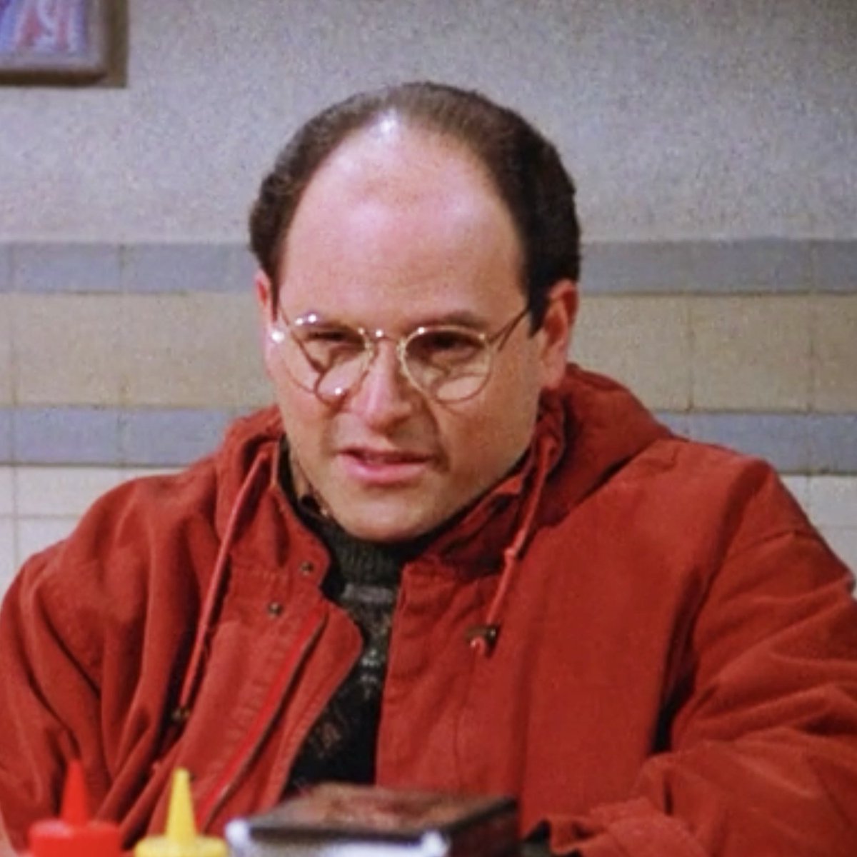 "Kramer goes to a fantasy camp. His whole life is a fantasy camp." “The Clip Show, Pt 1” is on #Seinfeld tonight! https://t.co/5rEAFOt6QG