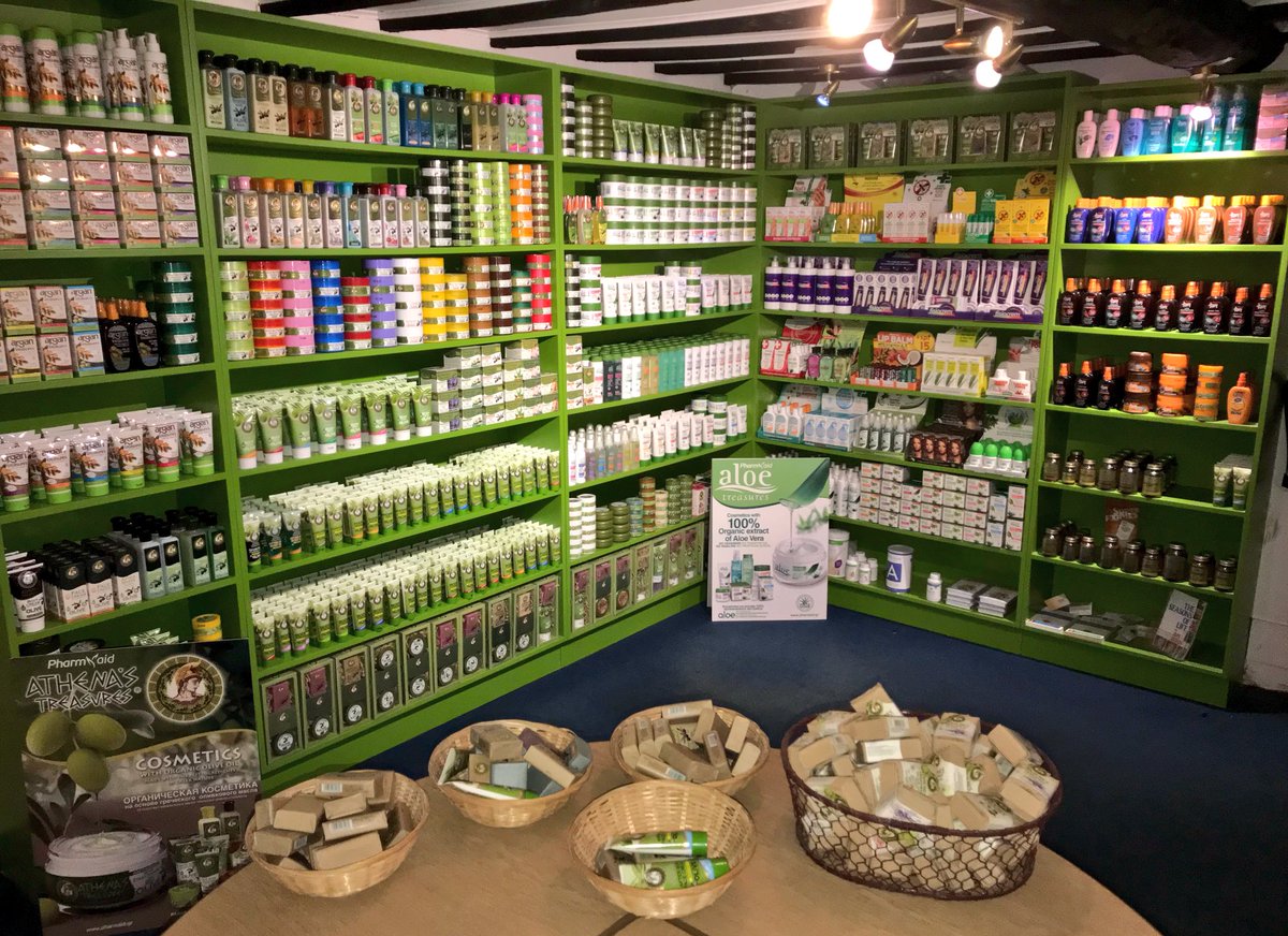PharmaidUK's tweet photo. We are now fully stocked with ALL of the Pharmaid range of Greek Organic Skin and Hair Care products. Shop now for Christmas 🌲😊: https://t.co/Li2WnBMku3 #pharmaid #aloetreasures #athenastreasures #argantreasures #dreamtan #pharmaidwellness #OrganicSkincare #organichaircare https://t.co/WZZpEHJNg6