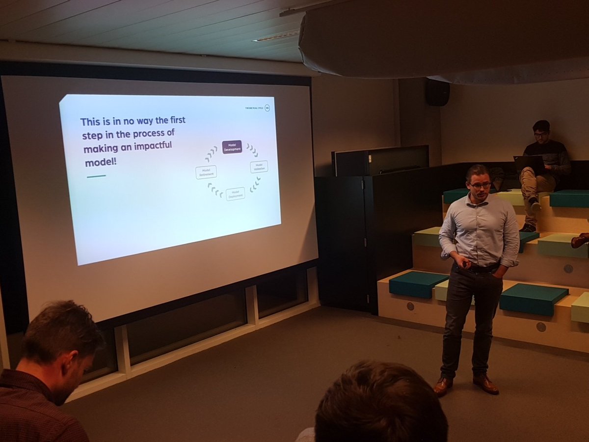 crunchanalytics's tweet photo. "The hard part is building the right model for the right application" talk by @LouisPhilippeK - putting data science in production. #datascience #production @DSGhent @crunchanalytics https://t.co/jJaMYNKTyQ