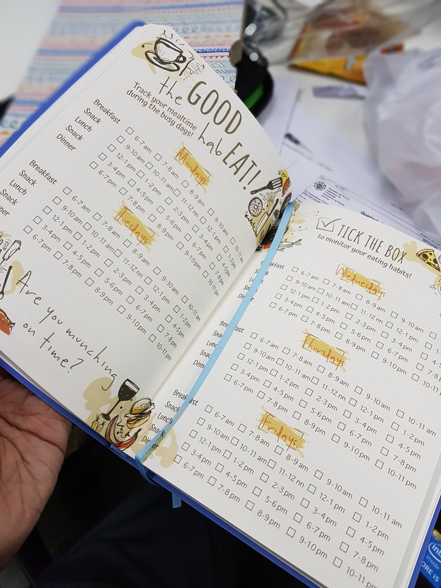 pranski's tweet photo. Artsy, right? #MyWriteLife2018 https://t.co/2FTXnGy6sZ