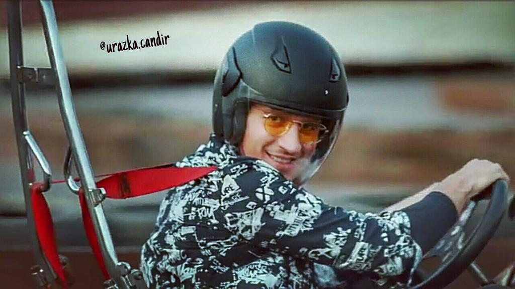 Anı yakala 😉✌ 
<a href="/Urazka/">Uraz Kaygilaroglu</a> 
#KlavyeDelikanlıları