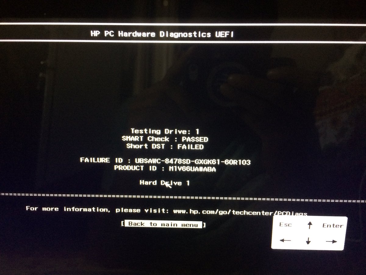vinu_96's tweet photo. @HPSupport [ASK YOUR QUESTION HERE] # HPcpIN my laptop this morning dropped after this I could not startup I tried booting it up but one of my hard drive has been failed results are below https://t.co/bAeQegdqby