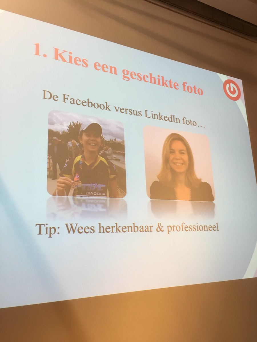 smc076's tweet photo. @Elineterpstra geeft vanavond 4 tips om je #LinkedIn profiel 
Tip1: get serious about the photo! Geen Facebook vrijetijdsfoto dus. 
#smc076 https://t.co/ZbxmIRK3pf