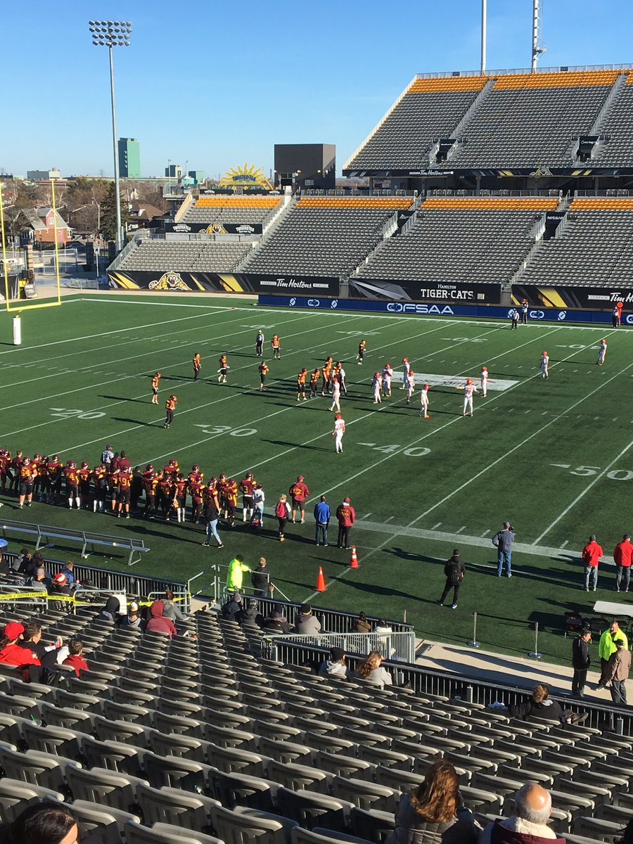 westernuFB's tweet photo. Recruiting @OFSAAFootball Richview vs Michael Power #torontofootball #CommitToTheWM #CreateHistory18 #OnTheTrail #HighSchoolFootball https://t.co/6SQ30aIPTX