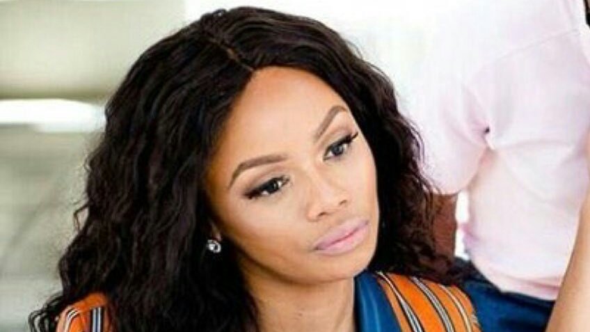 Undlunkulu_Xoli's tweet photo. A Zulu man will do you wrong.

Make you apologize that you found out.

Remind you who's the man of the house. 🙄

#Isibaya https://t.co/0kgOmq54nl