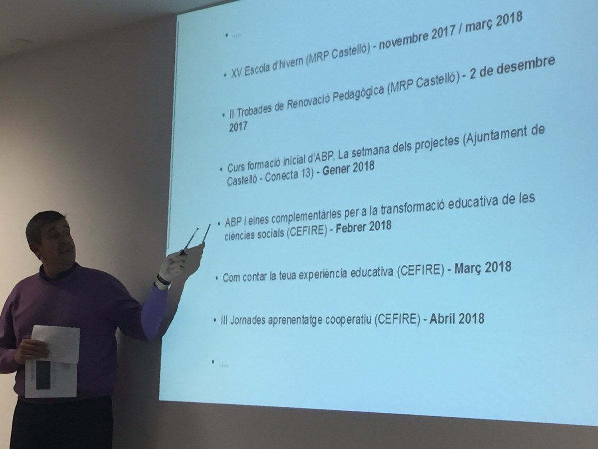antoninavarro's tweet photo. La setmana dels projectes amb @smestref @PpMunozJ #JavierSoriano presentant un nou repte educatiu amb docents #MRPCastelló #ComunitatdePràctica #ABP @CEFIRE_Valencia #CsEduca #CsCEFIRE #castelloeduca https://t.co/rBSFbwOSjC