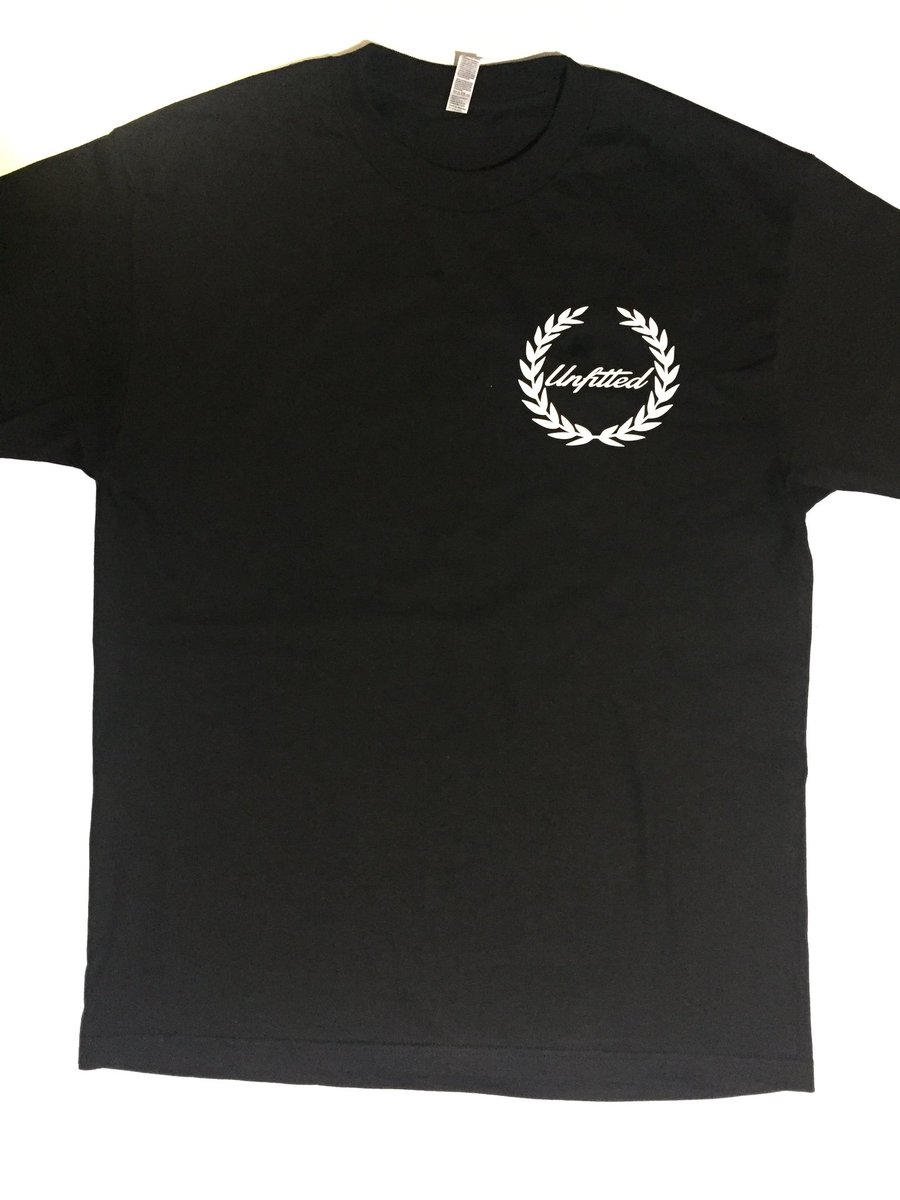 unfittedco's tweet photo. let the stand out movement begin, hit the preorder quick limited supplies https://t.co/TdNageDMBv