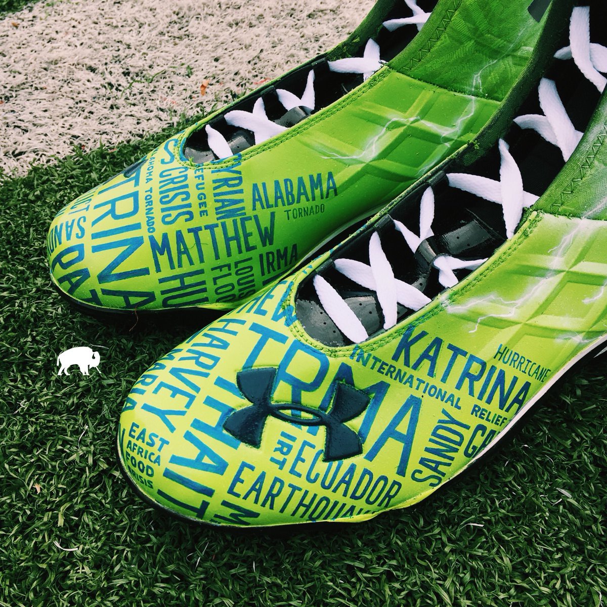 Lil_Eazy_Ana_42's tweet photo. National disasters leave families homeless, helpless, hopeless &amp; in  poverty. I’ve been there &amp; it’s not fun. It took us yrs to rebuild from Hurricane Katrina &amp; that’s why Sunday, I’m rocking my cleats for the millions fighting to restore &amp; rebuild #MyCauseMyCleats #GivingTuesday https://t.co/4NQnH5ItUY