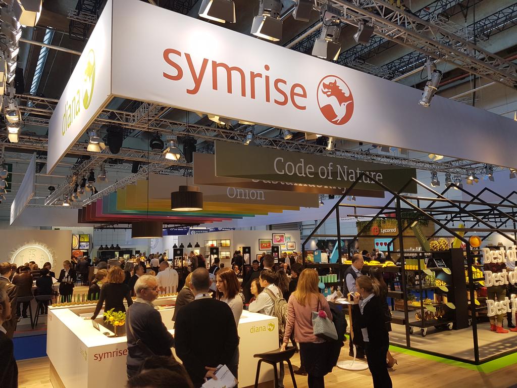 Busy 1st day at <a href="/Fi_Global/">Fi Global</a> in #Frankfurt. Diving into #bestofnature #bestofscience &amp; #bestforyou with our customers.