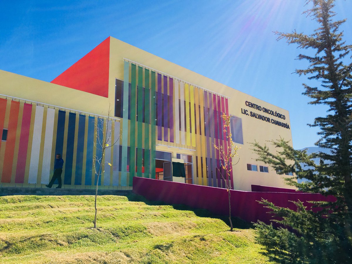 SEFIRC_COAH's tweet photo. #CerramosFuerte con la Inauguración del Centro Oncólogo “Salvador Chavarría Delgado” #CoahuilaElOgulloDelNorte https://t.co/H5h7m8ZKAg