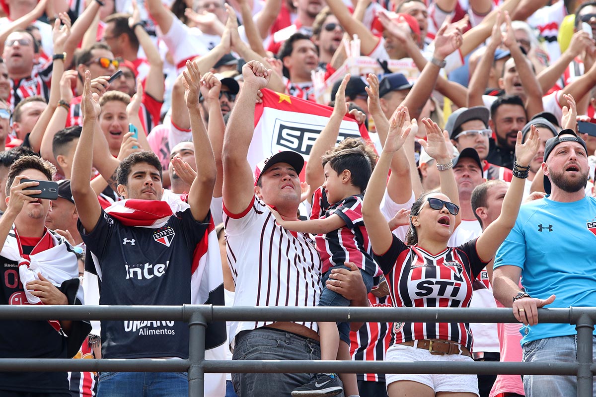 Cueva: "A torcida foi espetacular desde o começo do ano" 🔴⚪⚫🇵🇪

spfc.vc/2AF2TkN
