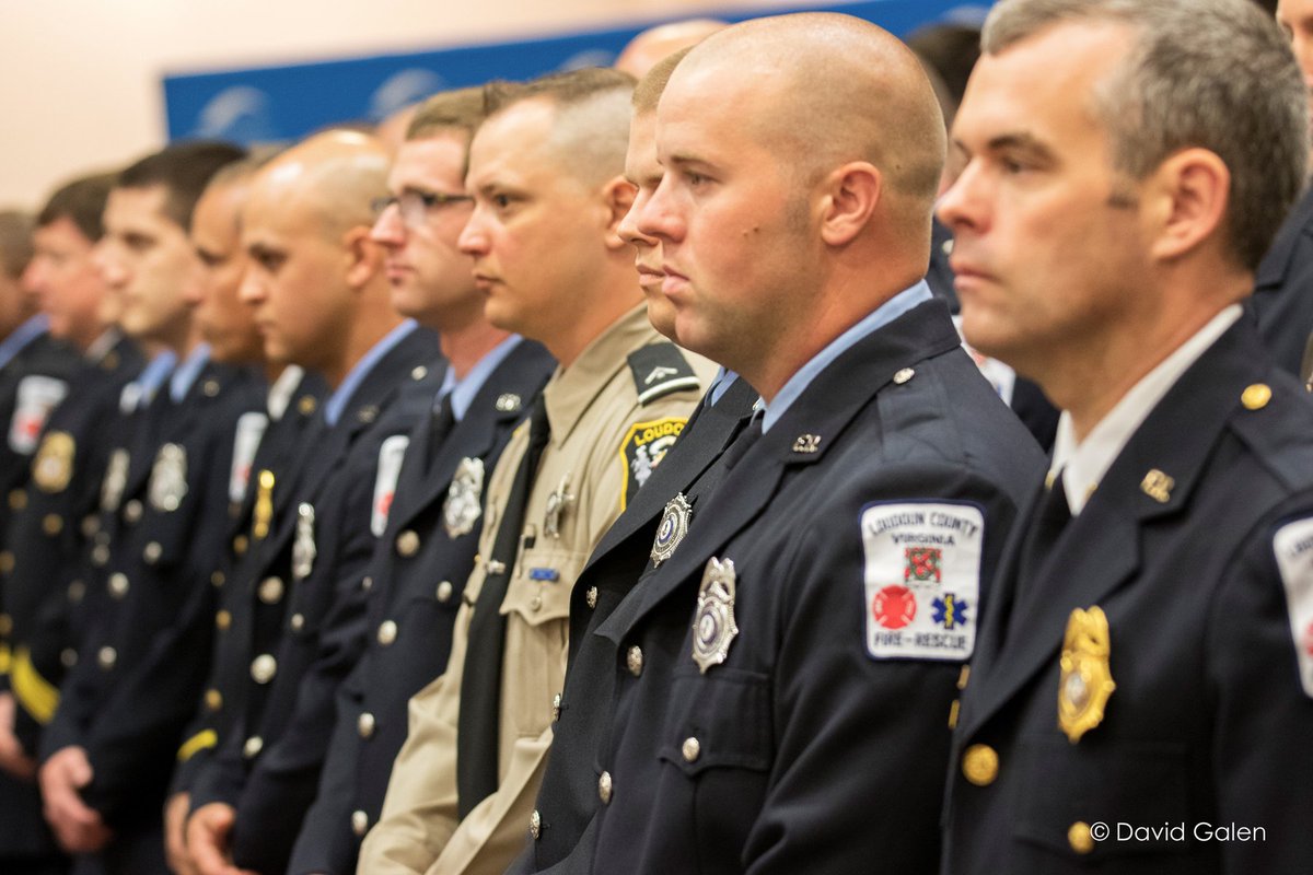 LoudounSheriff's tweet photo. The @LoudounChamber Valor Awards honors local heroes, from public safety to citizens. Do you know a hero(s) who deserve to be recognized? Read more here: https://t.co/lXpAhzbBwX For the online nomination form click: https://t.co/vFsUV31IRH. Nominations are due by Jan 5, 2018. https://t.co/NXviOhYBD9