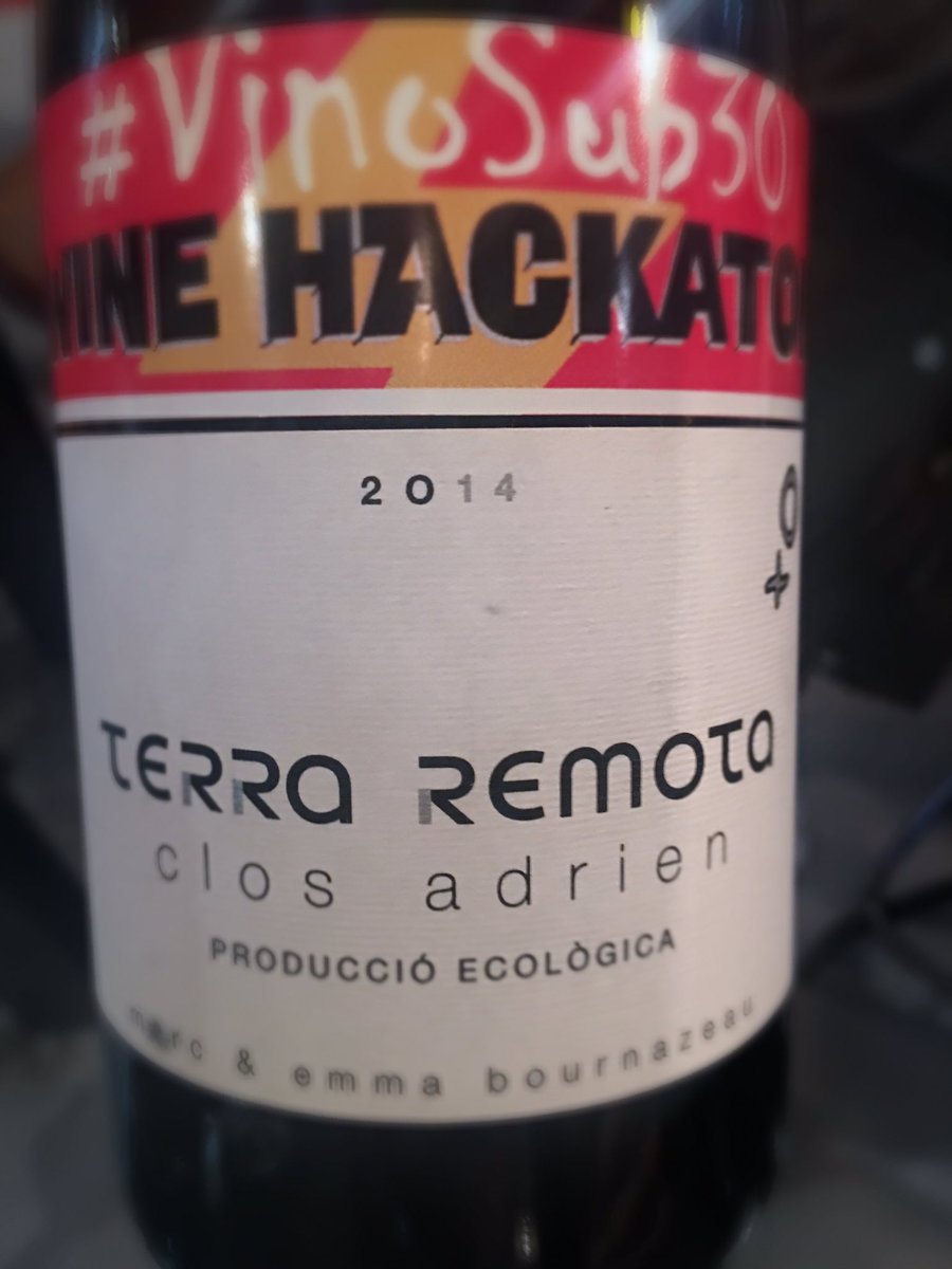 Empezamos la #PonzanoWineHackaton con un tinto de l'Empordà