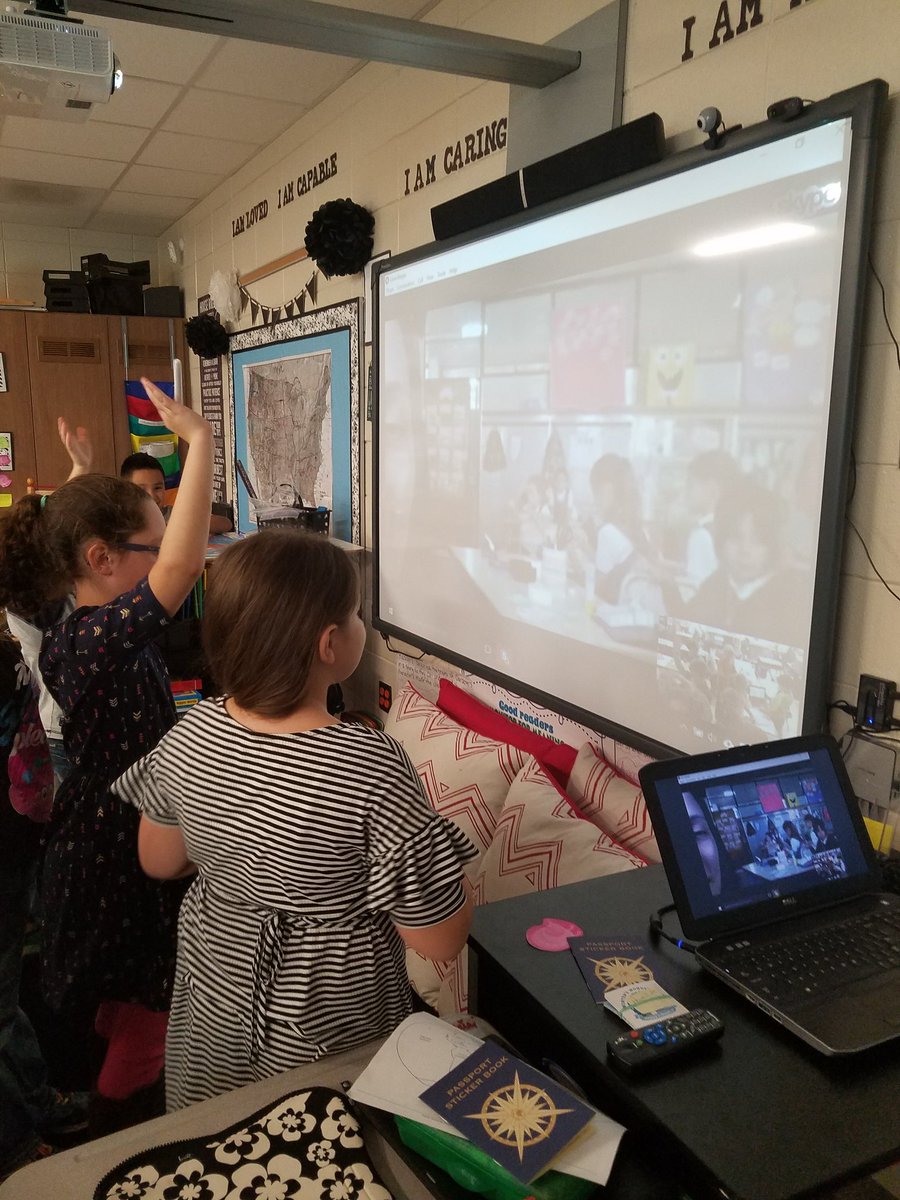RuthHowell3's tweet photo. Another great Mystery Skype with @mlbargas @SkypeClassroom @MicrosoftEDU @D5Live @SpartanburgD5 #SkypeaThon https://t.co/nj8yMfM56B