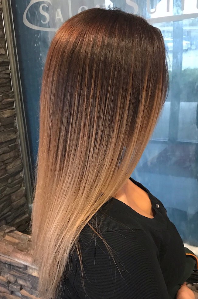 Coffee Tones ☕️ 
•
•
• 
@Redken5thAve @SalonCentric @AmericanSalon #balayage #blendedhair #HAIRGOALS