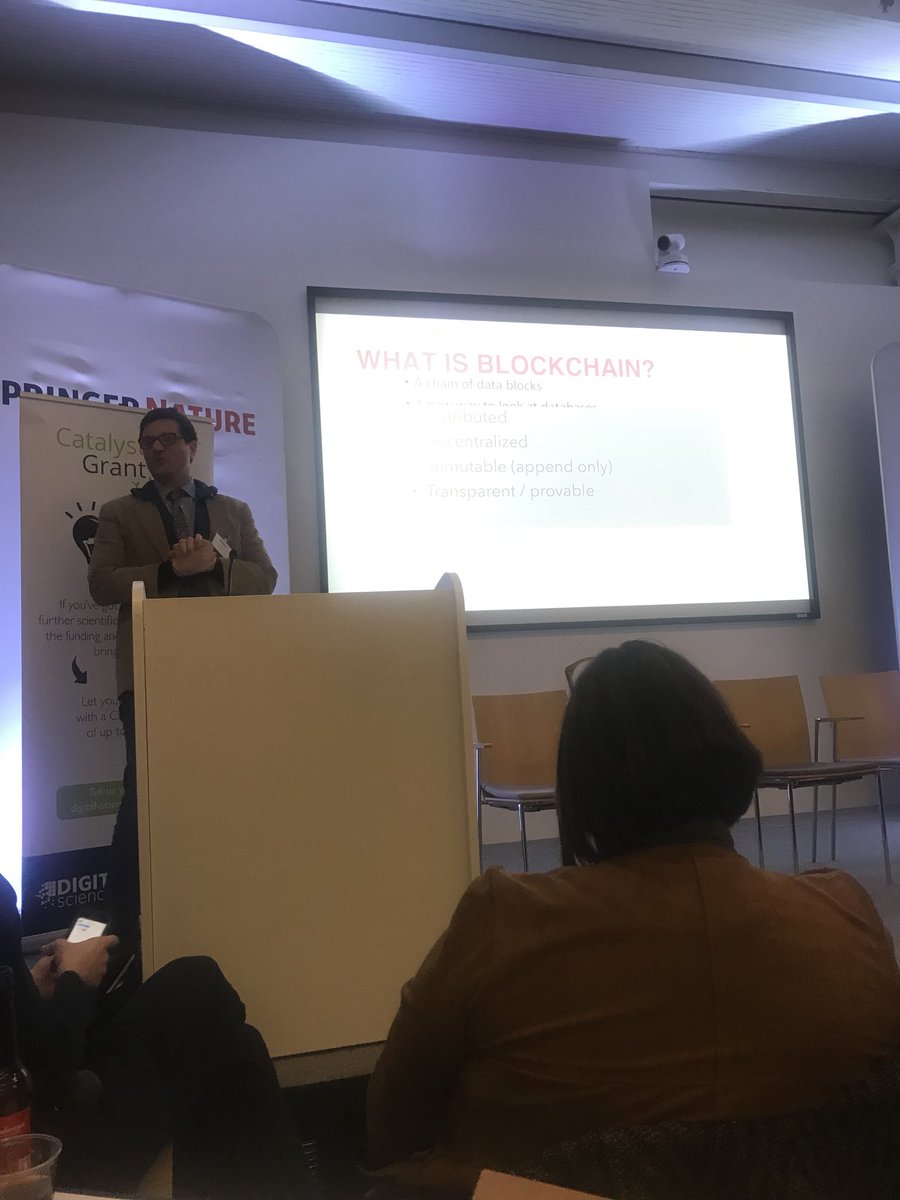 laurawheelers's tweet image. What is blockchain? That is the question...! Soenke Bartling reveals all! #blockchainforresearch