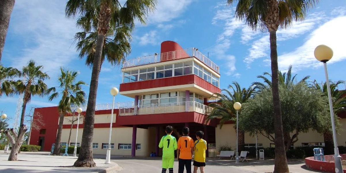PaisVal_noti's tweet photo. El Puig acull les I Olimpíades de la Mancomunitat de l’Horta Nord https://t.co/5OEmmCAr13 https://t.co/oJ8QXh7tuc