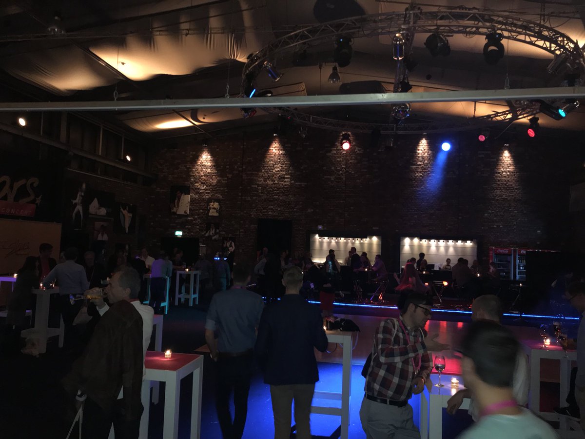 KarstenNeumann_'s tweet photo. IT@MOTION@Berlin....#Telekom_it #telekomwall #move_IT https://t.co/IASMWPi0ni