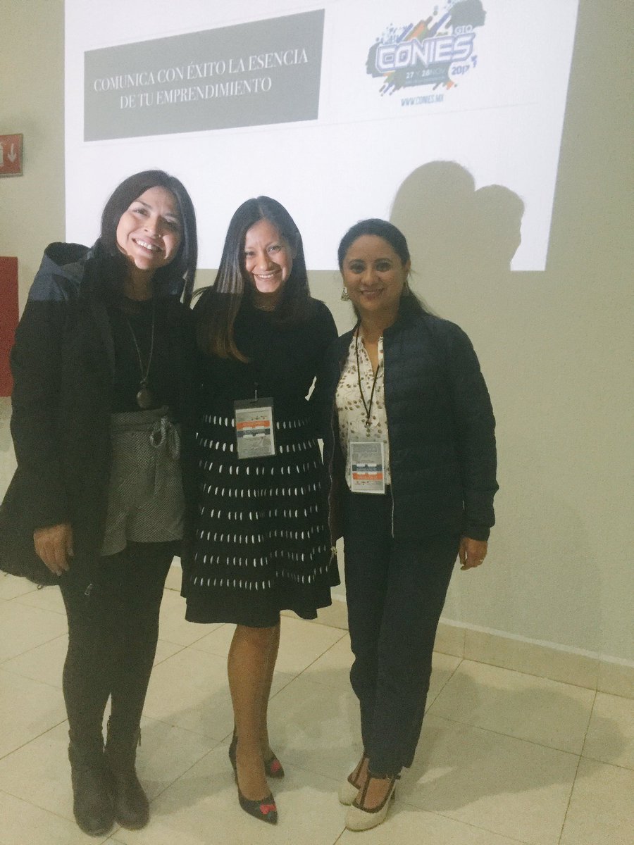 tansermx's tweet photo. Con dos grandes maestras y aliadas! @nydiadelhi y @nan_dicab Mujeres fregonas, apasionadas de su trabajo. Un placer coincidir! ❤️🌈👌💪 #CONIES2017 https://t.co/PA7AzmHRtq