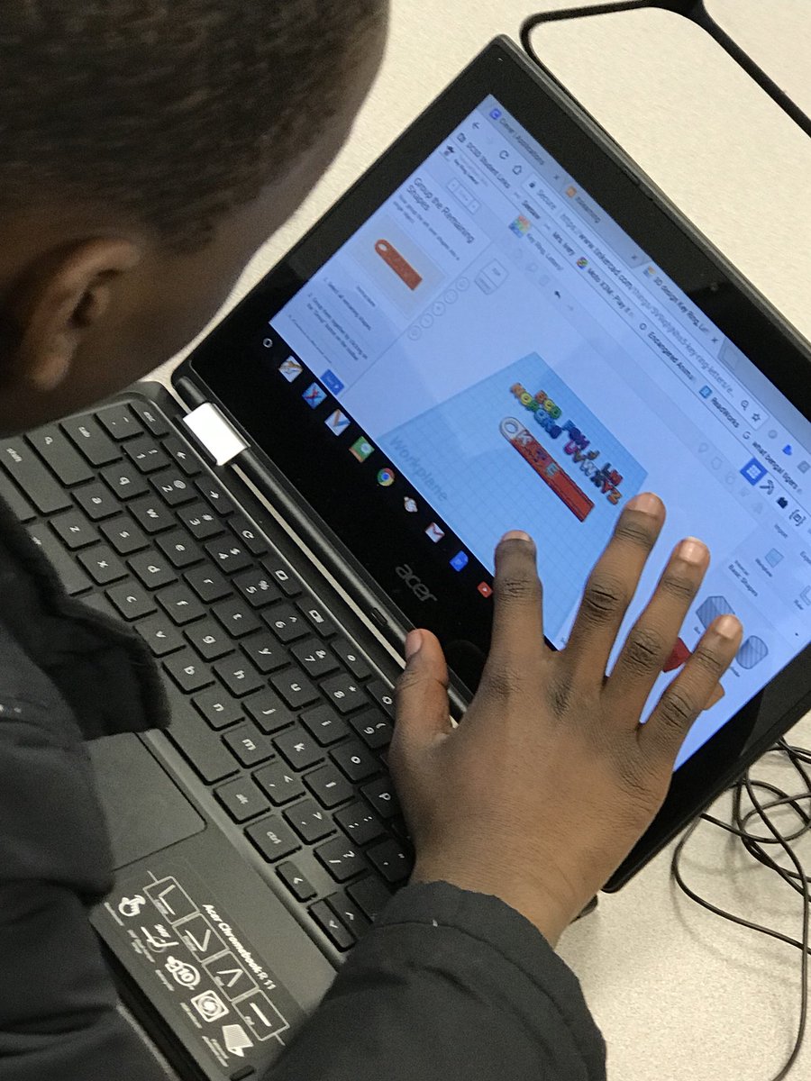 BillingsleyKia's tweet photo. Fifth graders learning the basics of @tinkercad before beginning their project on 3D printing. @DeKalbSchools @DeKalbSchoolsIT @trendycio @georgiadeptofed https://t.co/fe4tzyd4O3