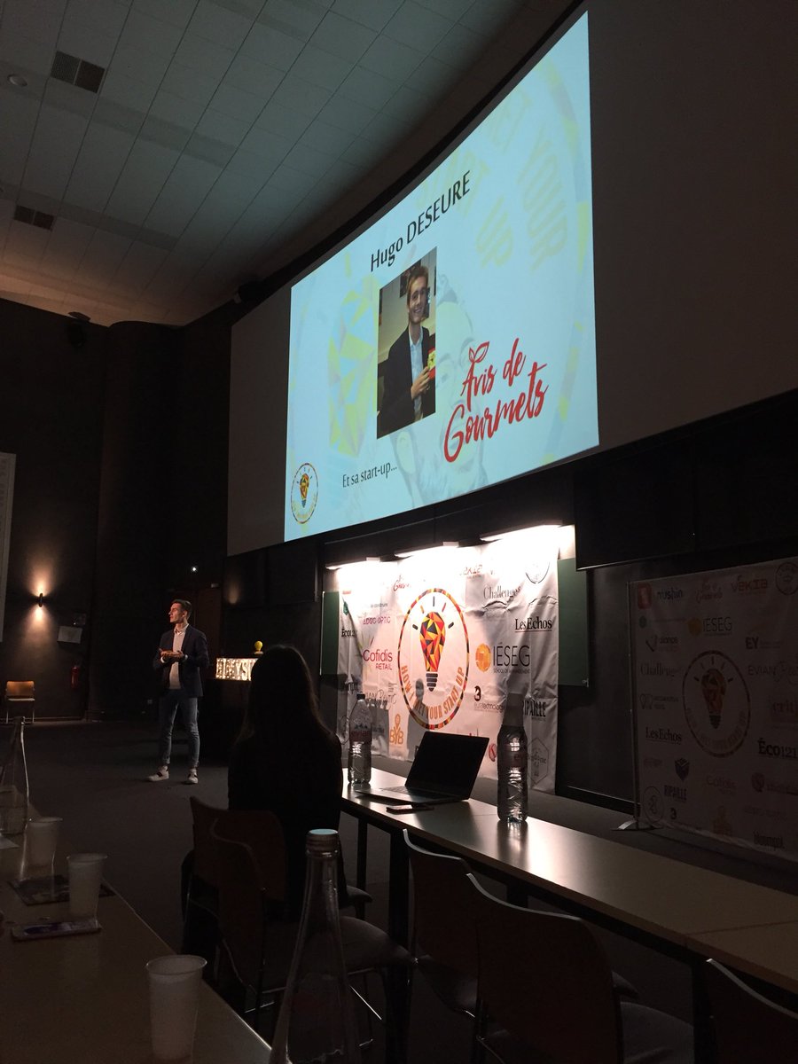 AvisdeGourmets's tweet photo. Finale de How I met your Startup: Hugo Deseure, étudiant à l’#ieseg, pitche #avisdegourmets avec brio 👏 #Lille #startup #food #HIMYSU https://t.co/yKIFqJ1xTa